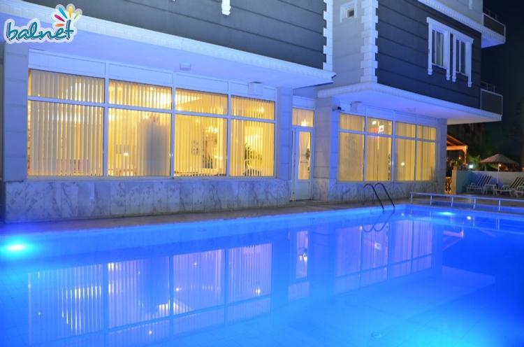 Efsanem Hotel Айвалык Экстерьер фото